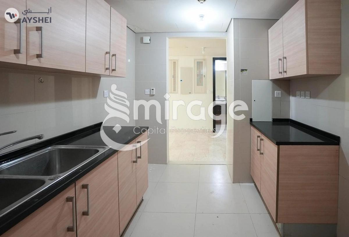 APARTMENT FOR SALE IN OCEAN TERRACE, MARINA SQUARE-4-4