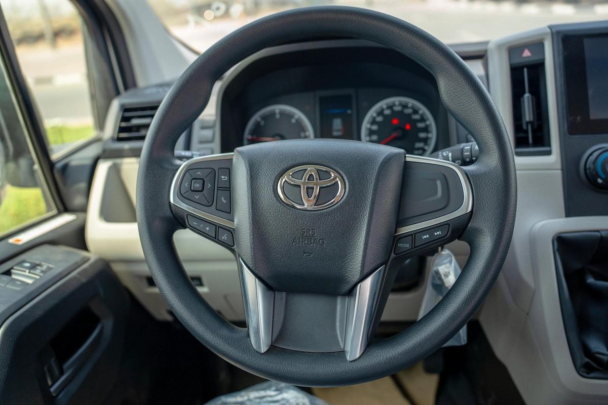 TOYOTA HIACE 2.8L 2025-3-3