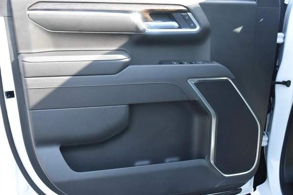 GMC SIERRA ELEVATION 2025 | WHITE