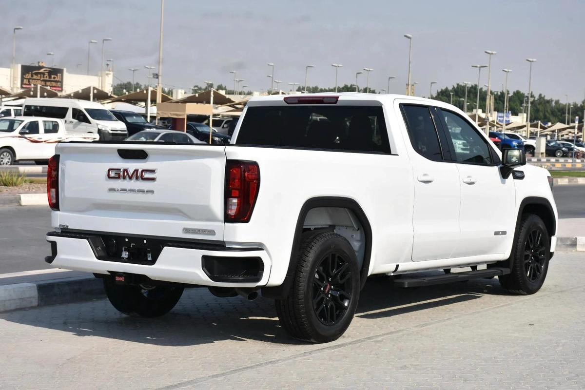 GMC SIERRA ELEVATION 2025 | WHITE-4-4