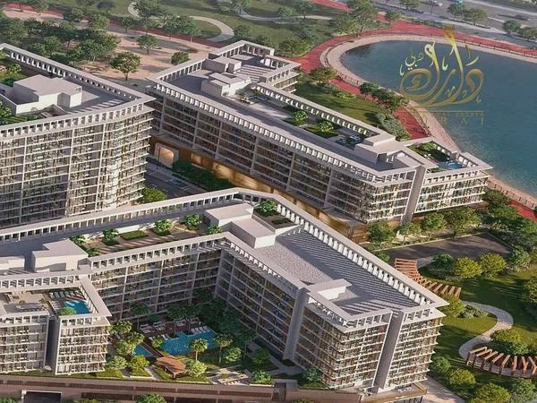 ""Lake View--3BR + MAID--Quality Living--Limited 40/60PP""