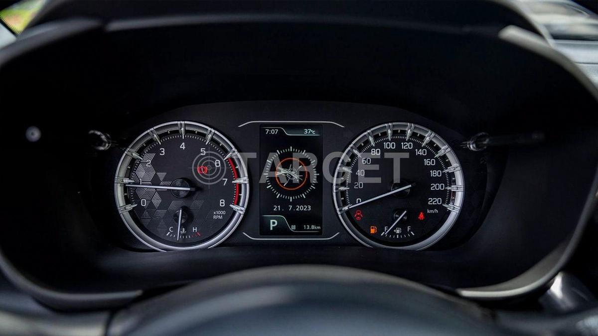 Suzuki Grand Vitara GLX 1.5 PETROL FULL OPTION-7-7