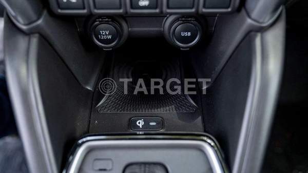 Suzuki Grand Vitara GLX 1.5 PETROL FULL OPTION