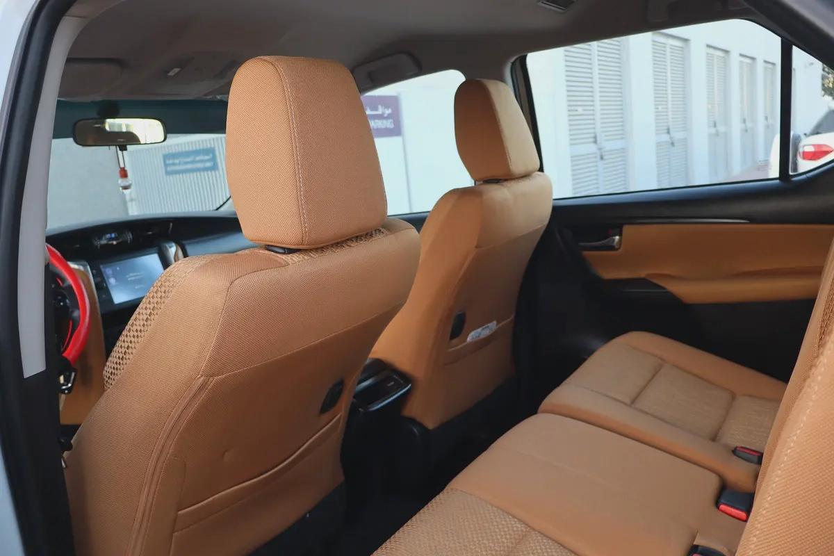 Toyota Fortuner EXR 2023-10-10