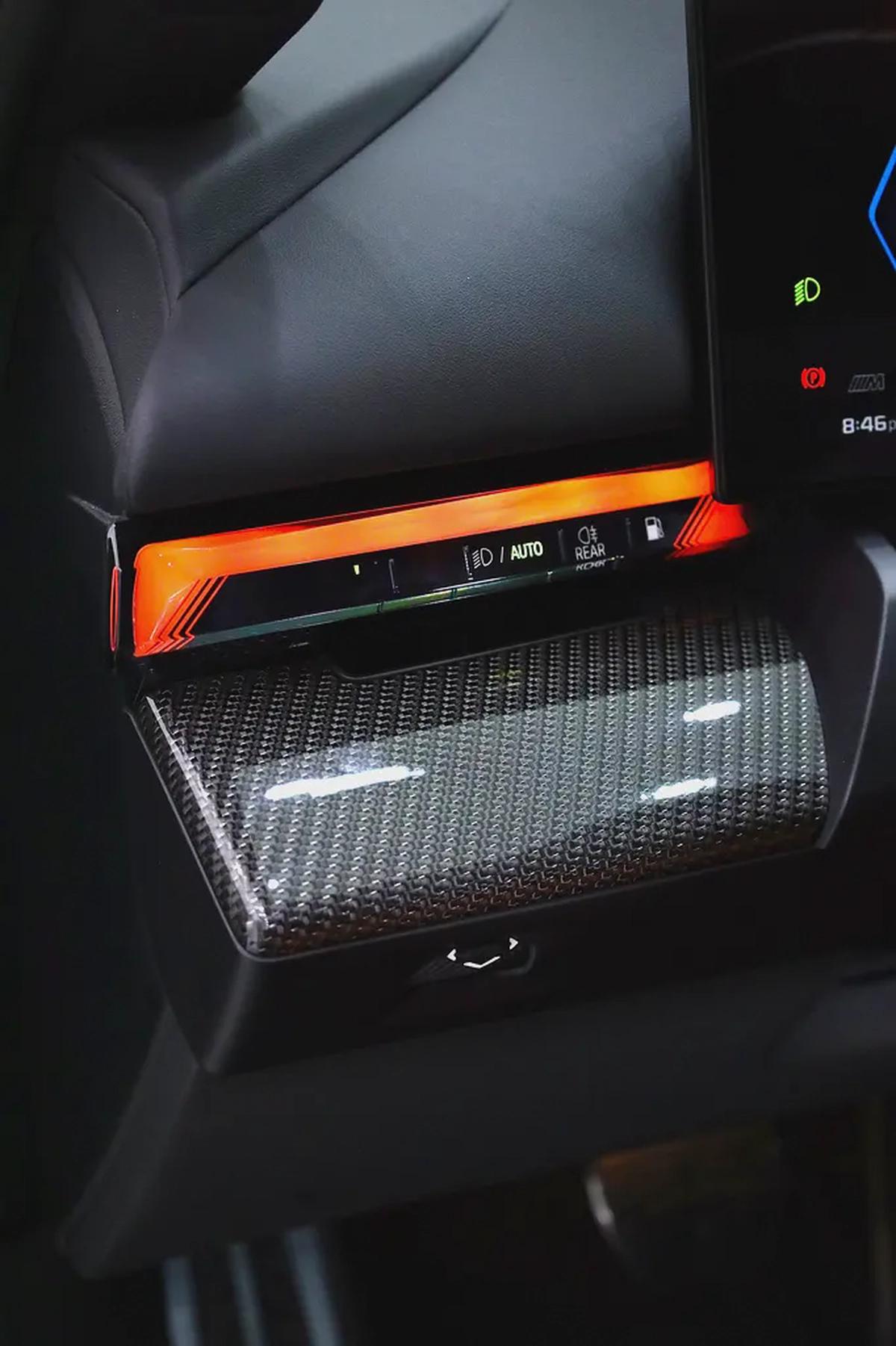 BMW M5 GCC +FULL CARBON MANHART KIT +AGENCY WARRANTY TILL 2031 +AKRAPOVIC EXHAUST+ HRE FORGED WHEELS-17-17