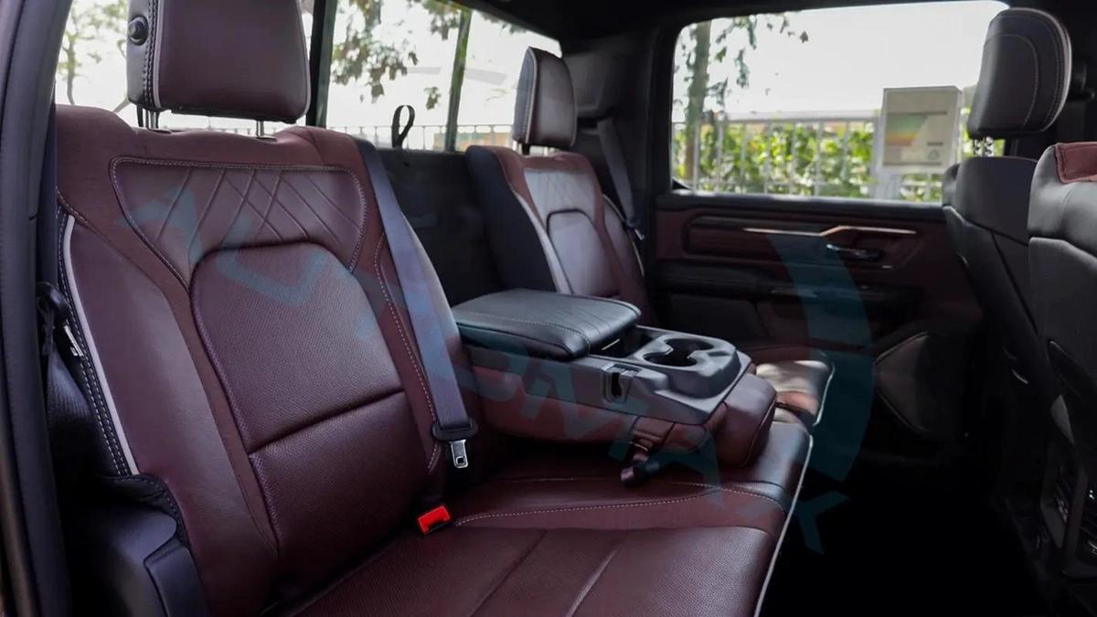 ( For Export / Car With Multigate ) 2026/2026 RAM 1500 LIMITED CREW CAB SST H.O 3.0TT GCC BRAND NEW-3-3