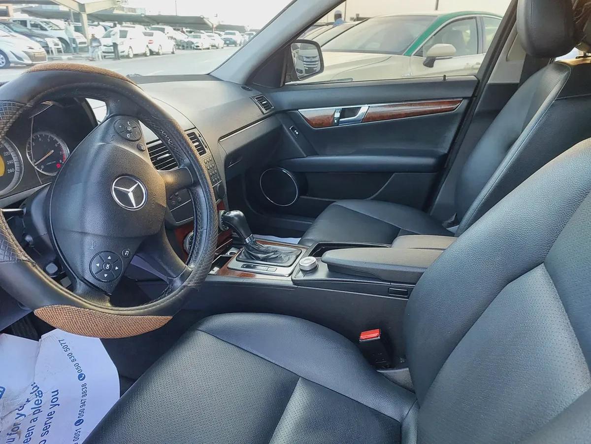 مرسيدس C200 2008 خليجي-16-16