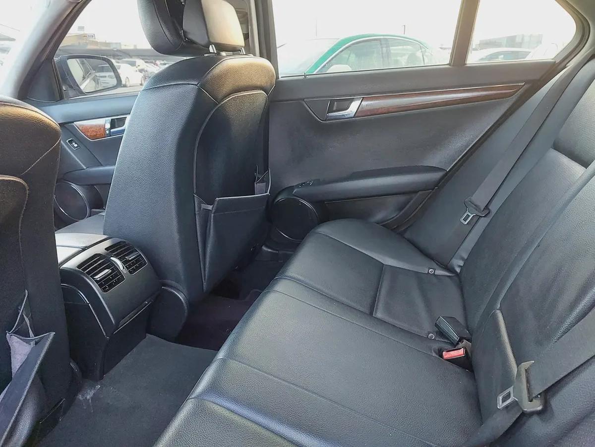 مرسيدس C200 2008 خليجي-18-18