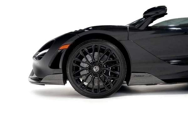 MCLAREN 765 LT SPIDER | FULL CARBON INT/ EXT | HRE FORGED WHEELS | VERY LOW MILEAGE