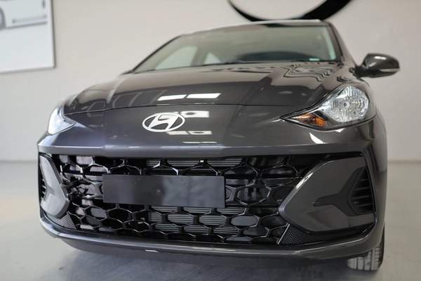 HYUNDAI GRAND i10 MODEL 2026 GCC SPECS