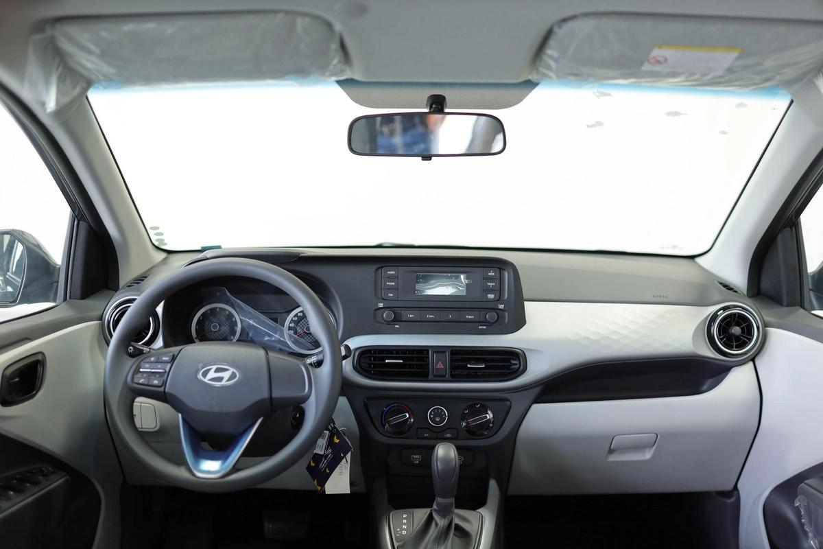 HYUNDAI GRAND i10 MODEL 2026 GCC SPECS-10-10