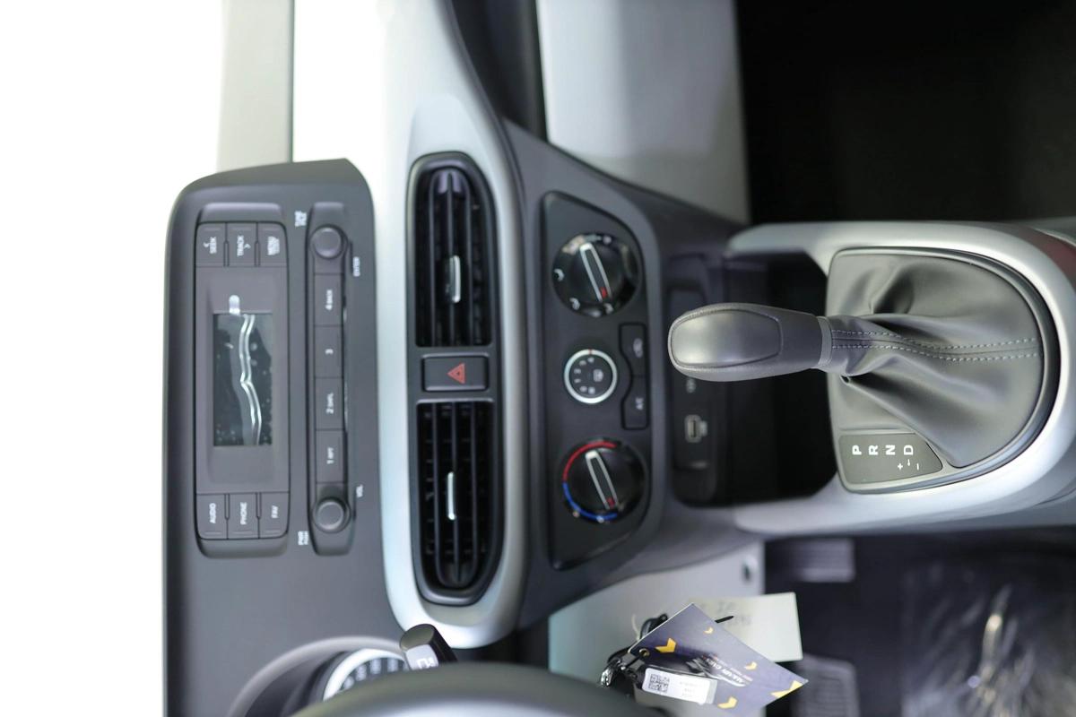 HYUNDAI GRAND i10 MODEL 2026 GCC SPECS-18-18