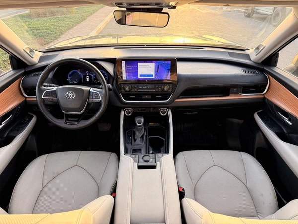 Toyota Grand Highlander Hybrid XLE Full option panoramic, 360 camera 2024