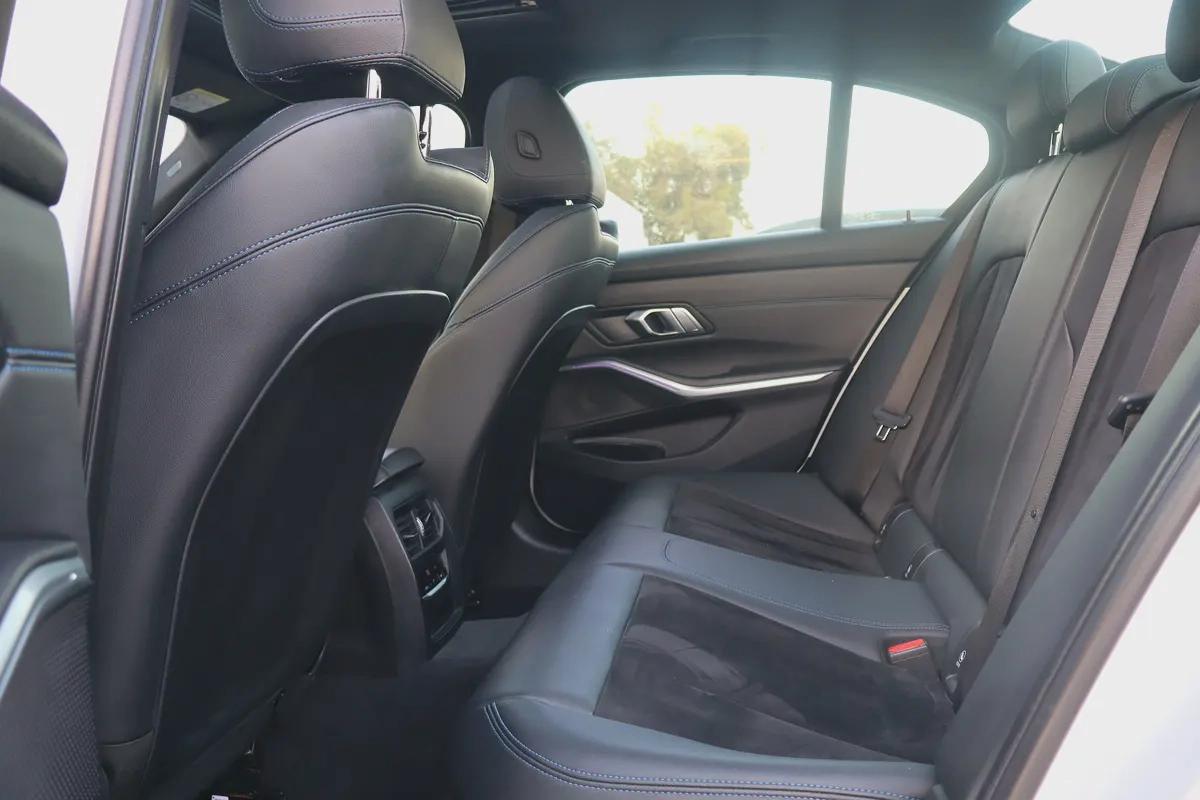 BMW 330i - Model 2019 - GCC Specs-6-6