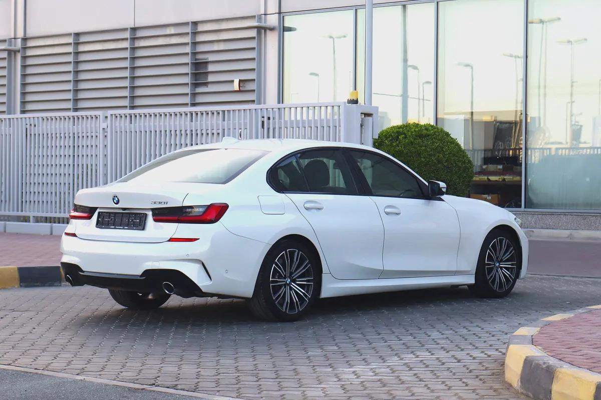 BMW 330i - Model 2019 - GCC Specs-17-17