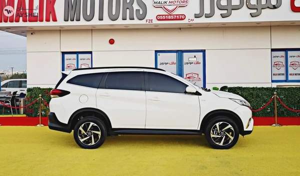 1200 EMI ON 0% DP 2022 TOYOTA RUSH GX AVAILABLE ON CASH OR FINANCE