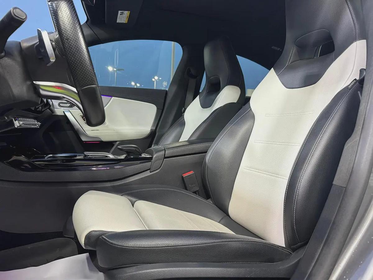 Mercedes-Benz CLA 35 AMG 2022-4-4