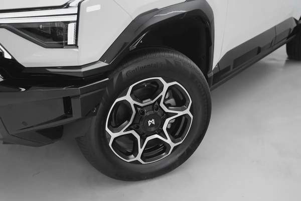 2025 DONGFENG M-HERO M817 EREV ADS