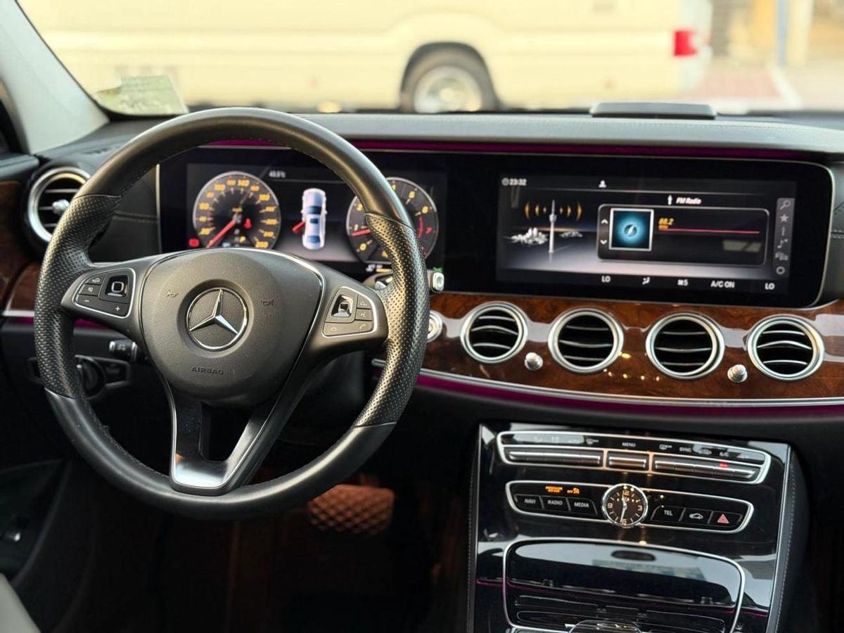 Mercedes-Benz E 400-6-6