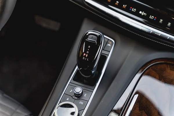 Cadillac Escalade Sport Platinum 6.2L V8 FULL OPTION Brand New 2023
