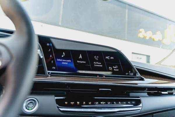 Cadillac Escalade Sport Platinum 6.2L V8 FULL OPTION Brand New 2023