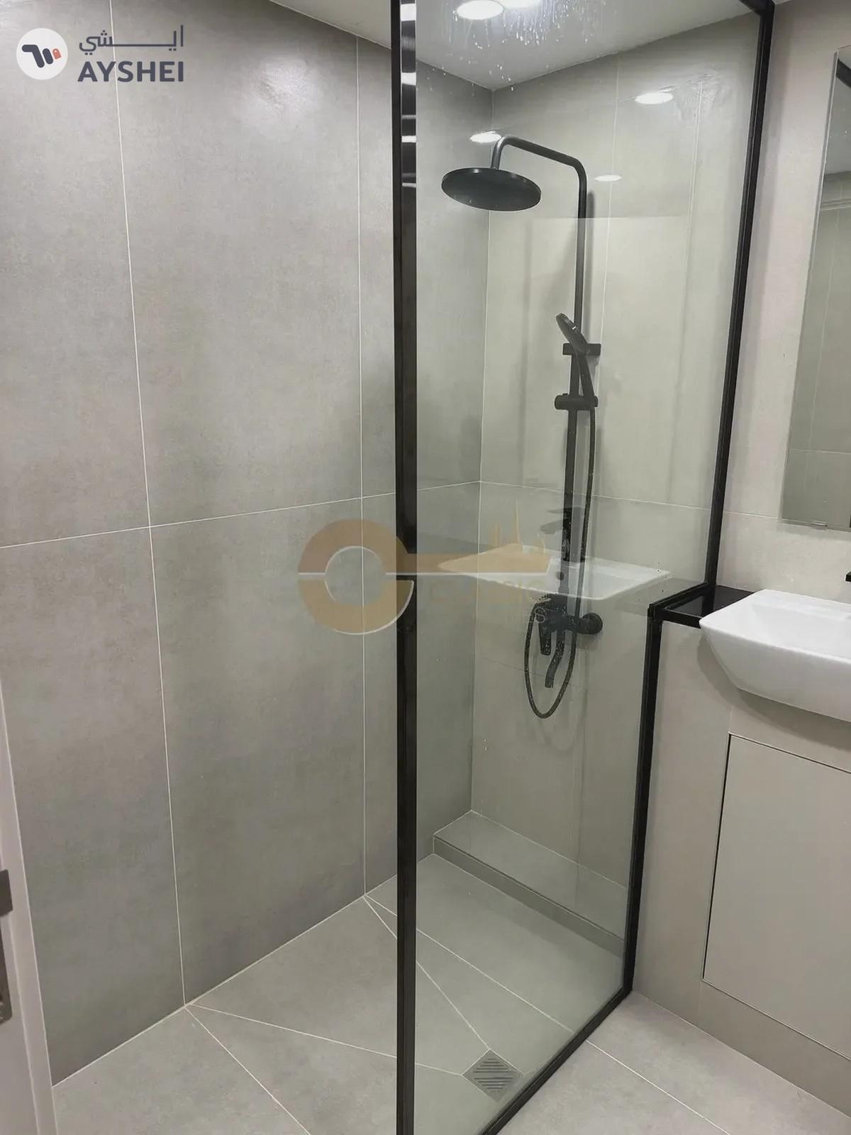 Spacious | Vacant | Furnished | Close to Metro-5-5