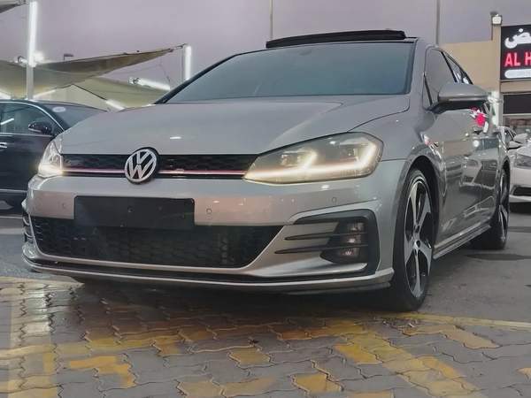 فولكسفاغن جولف GTI MK7 2018 خليجي