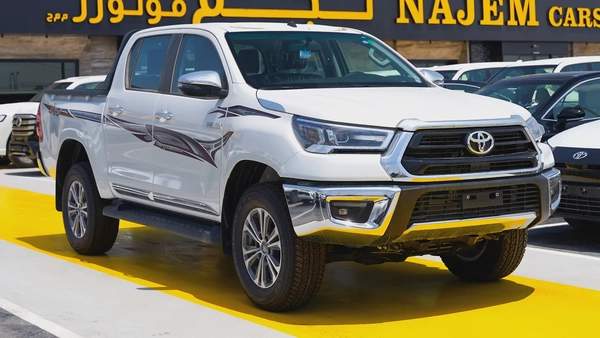 2026 Toyota Hilux Double Cab - GCC Specs - Brand New!