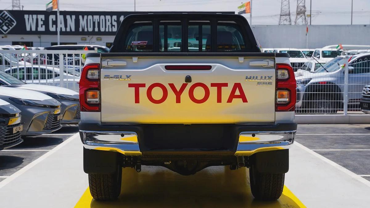 2026 Toyota Hilux Double Cab - GCC Specs - Brand New!-6-6