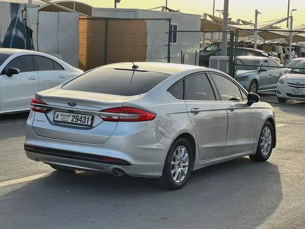 فورد فيوجن 2017 مواصفات امريكية بحالة جيدة
