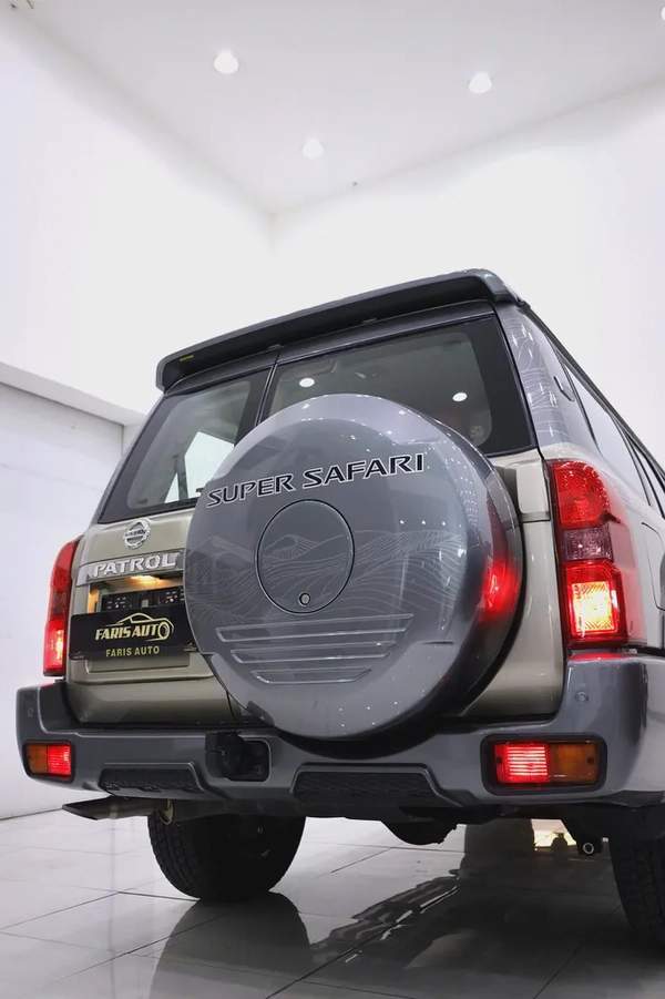 NISSAN PATROL SUPER SAFARI LEGEND EDITION - VTC 4800 - FULLY LOADED