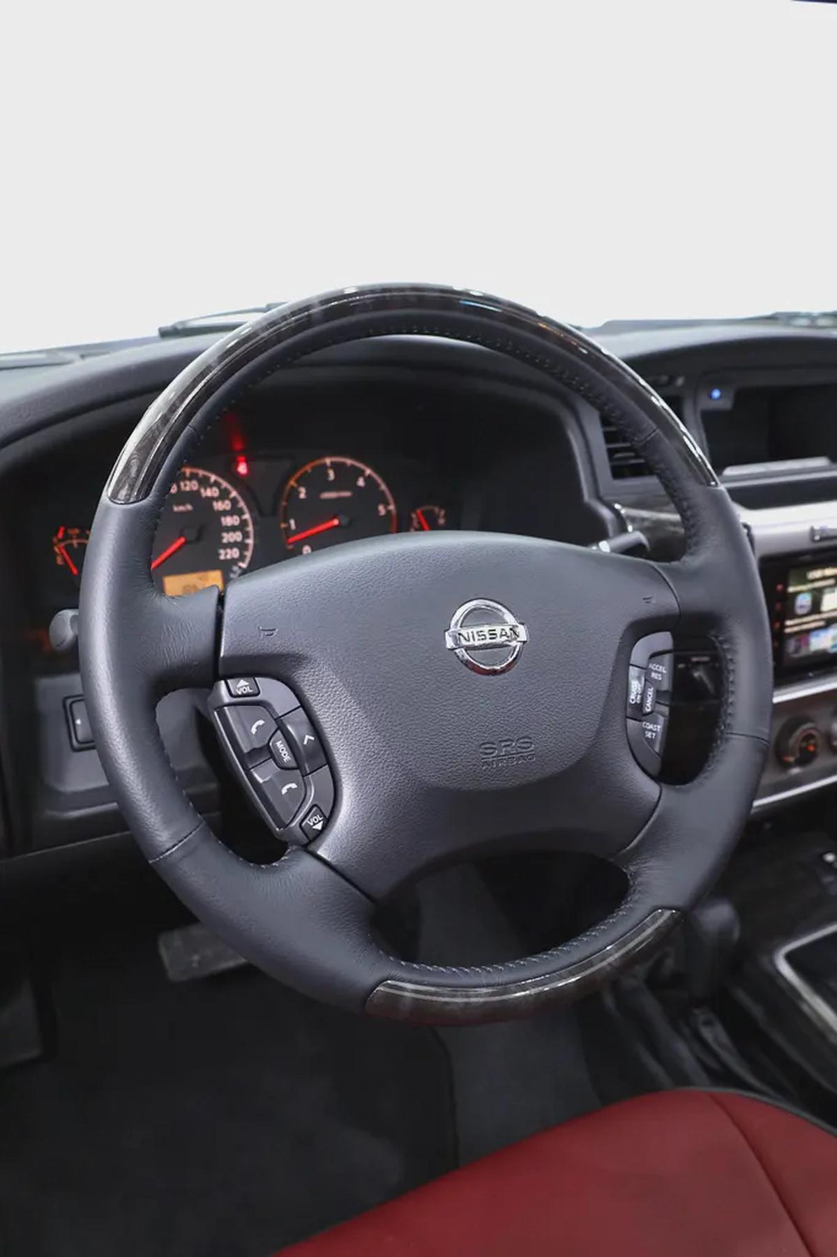 NISSAN PATROL SUPER SAFARI LEGEND EDITION - VTC 4800 - FULLY LOADED-19-19