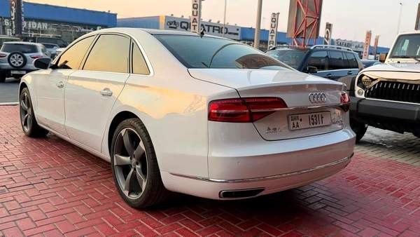 Audi A8 L gcc