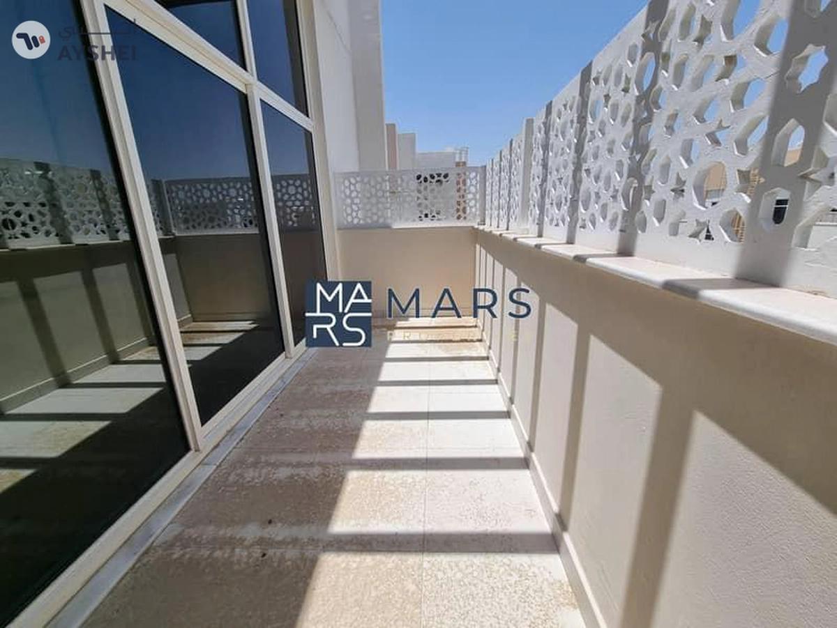 spacious 4 bedrooms villa is available for rent in Al tai Sharjah-8-8