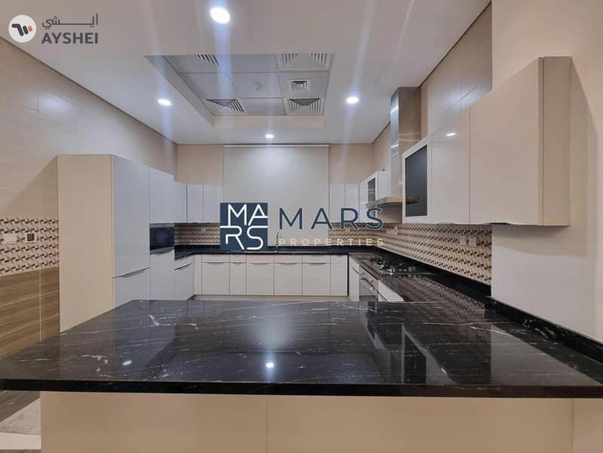 spacious 4 bedrooms villa is available for rent in Al tai Sharjah-1-landscape