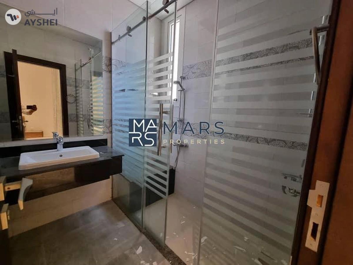 spacious 4 bedrooms villa is available for rent in Al tai Sharjah-4-4