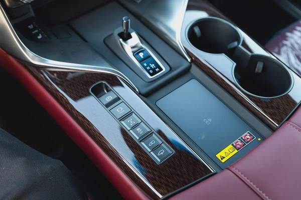 Lexus LX 700h Signature 2026 - GCC Specs - Brand New