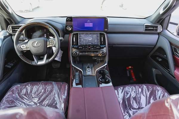 Lexus LX 700h Signature 2026 - GCC Specs - Brand New