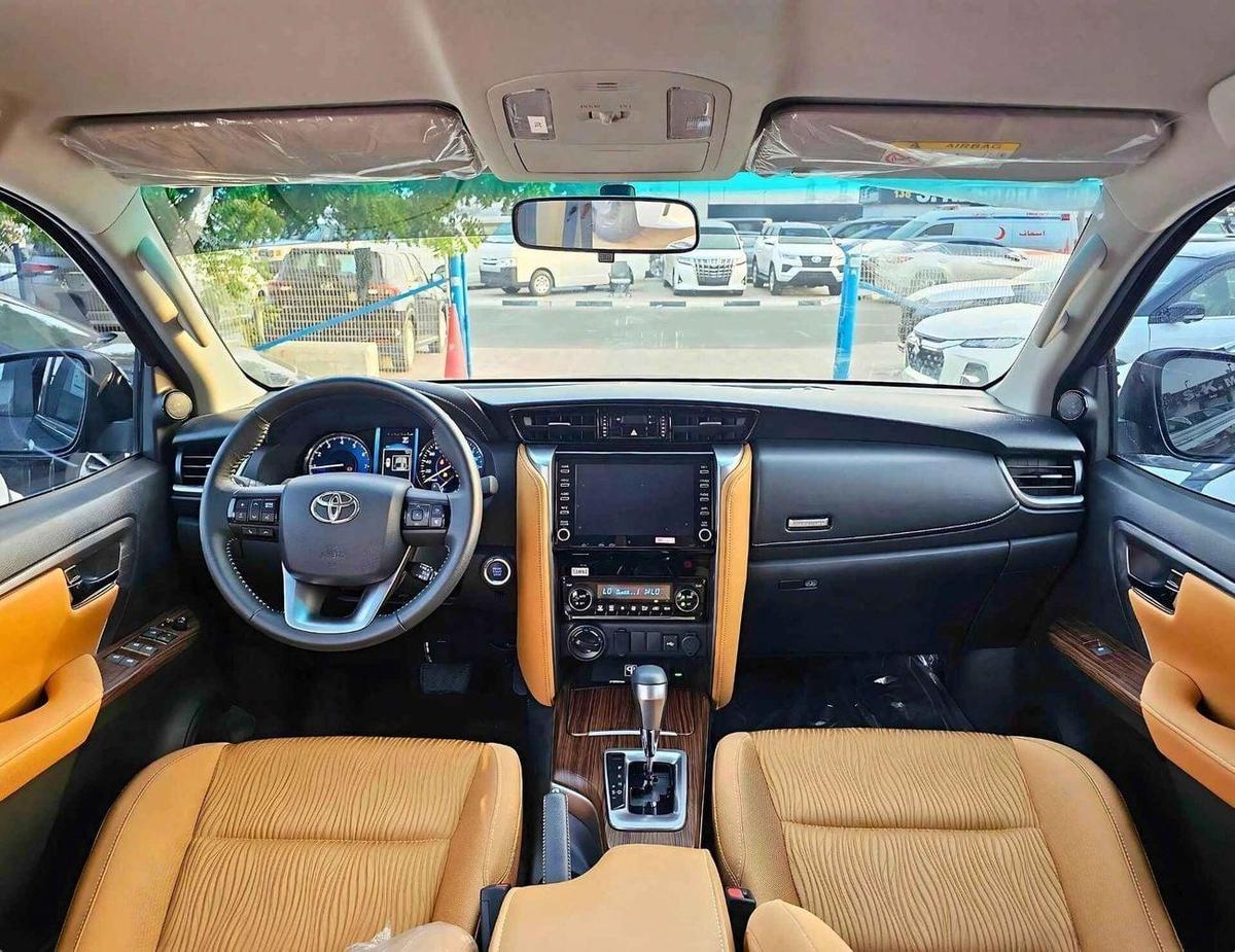 Toyota Fortuner FULL OPTION | 2.7L V4 PETROL | PUSH START | DVD CAMERA | AUTO A/C (CODE # FPF2)-2-2