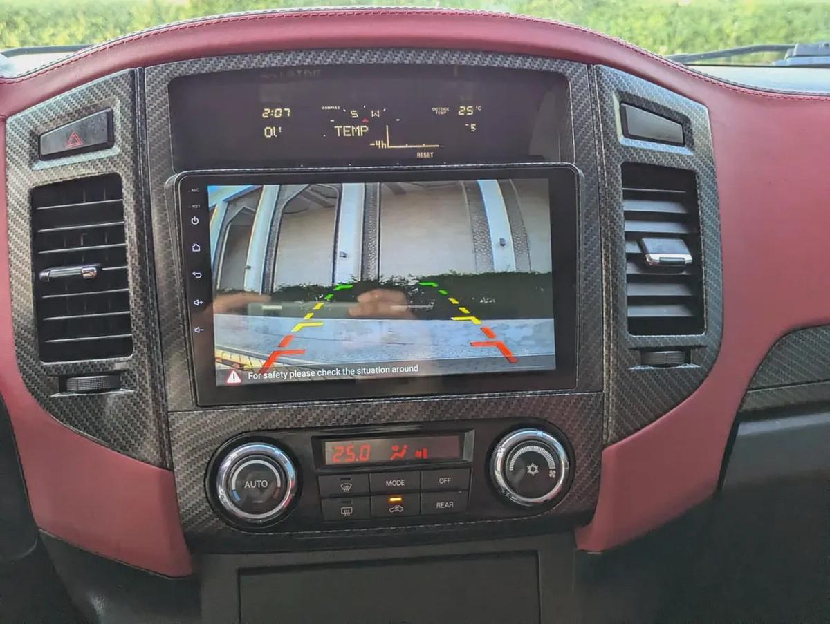 MITSUBISHI PAJERO 2015 MODIFIED SIGNATURE EDITION GLS MID V6 4.5L GCC IN EXCELLENT CONDITION-9-9