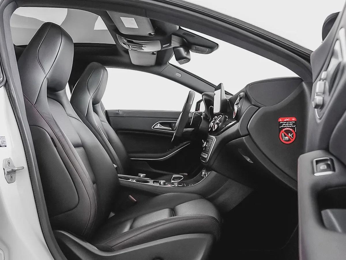 3,129 AED / 36 months | 0% DP | 2017 Mercedes Benz CLA 45 / Full Service History-7-7