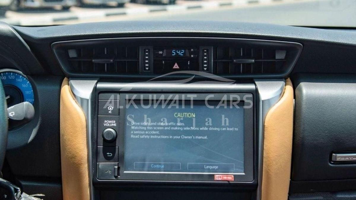 Toyota Fortuner Toyota Fortuner 2.7L Petrol 4V MY2023-11-11