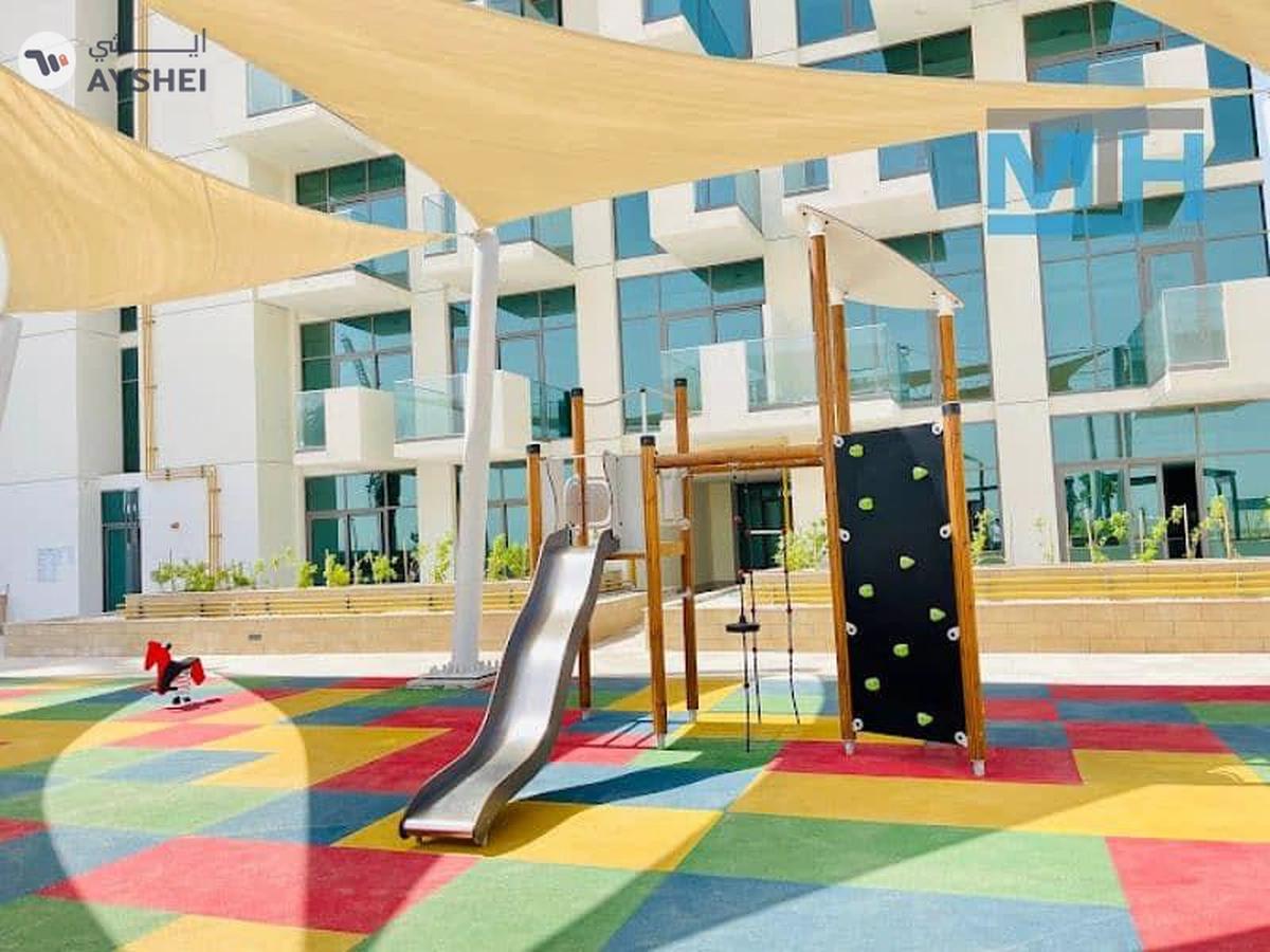 Creek Views by Azizi (Farhad Azizi Residence), Dubai Healthcare City Phase 2, Al Jaddaf, Dubai-13-13