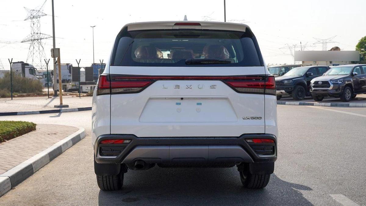 Lexus LX 600 Signature 3.5L-16-16