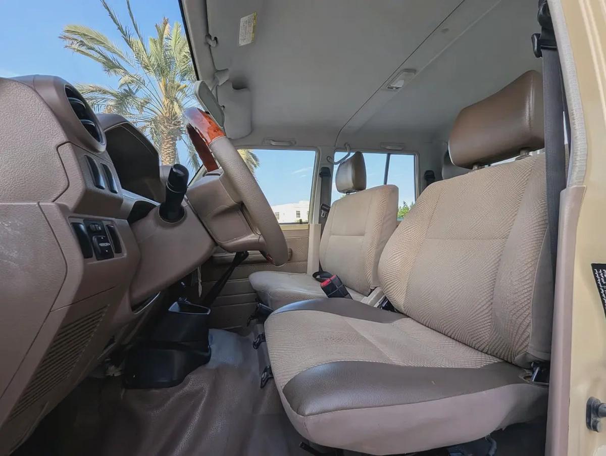 TOYOTA LAND CRUISER PICK UP 2014 LC79 4.0L PETROL V6 DOUBLE CAB 4X4 M/T-5-5