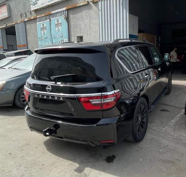 Nissan Armada Platinum 4*4