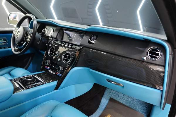 Rolls-Royce Cullinan Black Badge Novetic Overdose Kit 2022