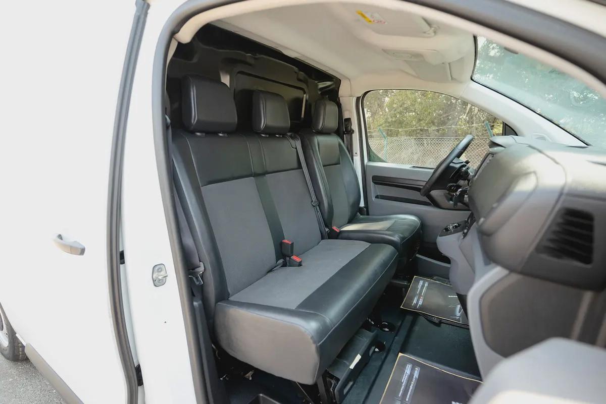 Peugeot Expert | Delivery Van | Diesel | GCC Specs | Ref#P01849-9-9