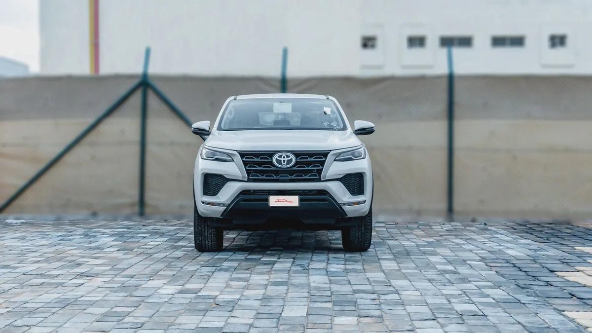 2026 Toyota Fortuner GX 4x2 2.7L Petrol AT - RWD-1-1