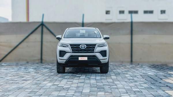 2026 Toyota Fortuner GX 4x2 2.7L Petrol AT - RWD